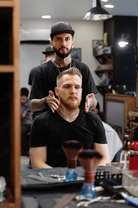 Barber Shop Pictures, Looking In Mirror, Wash Hair, Grow Long Hair, Hair System, Beard Grooming, Hair Replacement, Men Model, Beard Styles