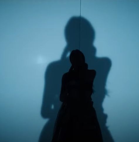 #Aesthetic #Profile #Kpop #Soloist #Mv Kpop Silhouette, Kwon Eunbi Underwater, Eunbi Underwater, Profile Kpop, Kpop Soloist, Aesthetic Profile, Kwon Eunbi, Cover Inspiration, Girl Silhouette