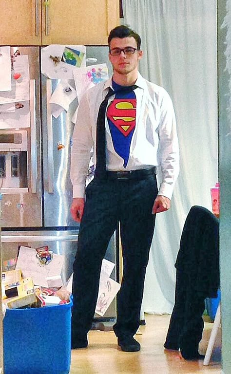 Mens Fancy Dress Costume, Men’s Villain Costume, Clark Kent Cosplay, Simple Super Hero Costumes, Superhero Costume Men, Clark Kent Outfit, Super Hero Costumes Male, Simple Men Halloween Costumes, Male Halloween Costumes Aesthetic