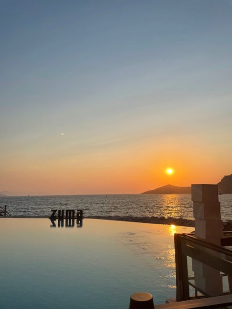 Sunsets| sunset aesthetic| zuma| zuma bodrum| zuma resturant| summer aesthetic| bodrum aesthetic| summer Bodrum Aesthetic, Dream Holidays, Egypt Aesthetic, Vienna Travel, Bodrum Turkey, Summer Stuff, Sunset Aesthetic, Dream Holiday, Summer 24