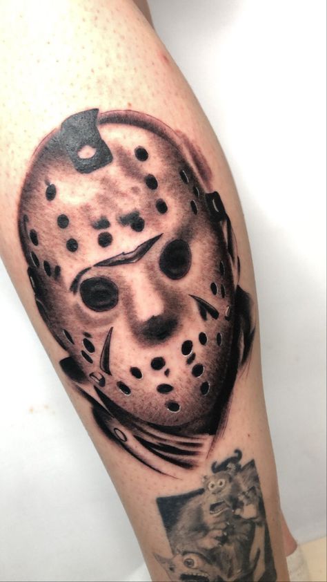 Jason Vorhees Tattoo, Jason Voorhees Tattoo, Horror Movie Tattoos, Jason Vorhees, Movie Tattoo, Tattoo Stencil Outline, Horror Tattoo, Tattoo Design Book, Cartoon Tattoos