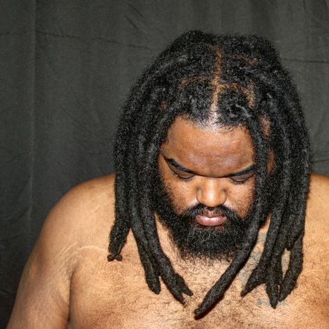 27 thick locs. Finger-parted, 3 strand twists. #thomaslocs #omahathomas Thick Dreadlock Hairstyles, Short Wicks Dreads, Thick Freeform Locs, Thick Locs Styles For Men, Thick Locs Men, Wick Locs, Wick Dreads, Wicks Locs, Masc Hairstyles