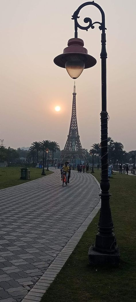 This is not Japan, it's ECO park, kolkata, India Eco Park Kolkata Photography, Kolkata Aesthetic Photography, Eco Park Kolkata, Kolkata Trip, Aesthetic Kolkata, Kolkata Aesthetic, Kolkata Photography, Kolkata City, Kota Rajasthan