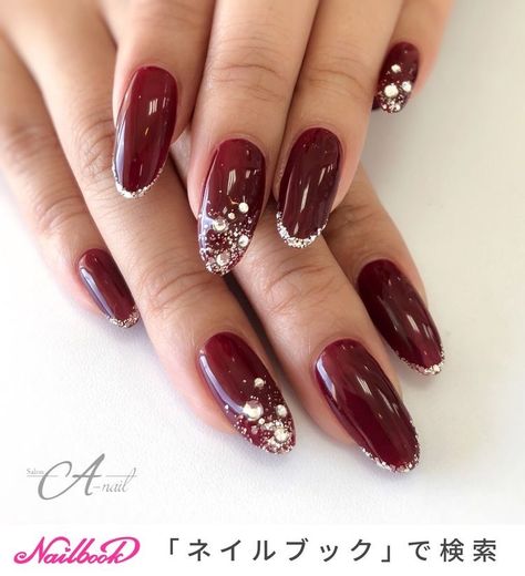 Chinese Style Nails, Maroon Nail Art, Maroon Nail Designs, Bridal Nails Designs, Wedding Nail Art Design, Unghie Sfumate, Maroon Nails, Bridal Nail Art, Red Nail Art