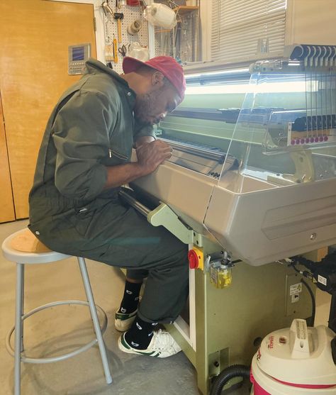 We’re thrilled to introduce Jurien, (our new design intern with the cool socks🧦 ) who’s been helping out at the studio and on social! Here he’s learning the inner workings of our Shima Seiki machines. We are pushing the boundaries of machine knitting and 3D knitting, and to do that, collaboration with upcoming designers is the 🗝️. Also, We have a great set of workshops on our site if you’re curious about Machine knitting like Jurien is. #3DKnitting #FashionInnovation #machineknittingdes... Shima Seiki, Cool Socks, News Design, Machine Knitting, Wales, Design