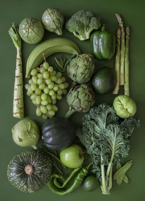 Green Fruits And Vegetables, Vegetables Photography, Homemade Juice, Green Fruit, Greens Recipe, Fruit And Veg, Juicing Recipes, Beautiful Food, Fruits And Veggies