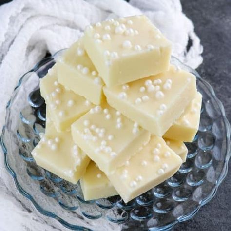 Vanilla Fudge Recipe - Delightful E Made Opera Fudge Recipe, Honey Fudge Recipes, Easy Vanilla Fudge Recipe, Easy Vanilla Fudge, Vanilla Fudge Recipe, Honey Fudge, Vanilla Fudge Recipes, Lemon Fudge, How To Make Fudge