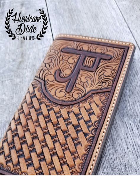 Mens Tooled Leather Wallet, Roper Wallet Tooling Pattern, Leatherworking Projects, Roper Wallet, Wallet Ideas, Diy Leather Wallet, Handmade Leather Work, Custom Leather Work, Leather Garments