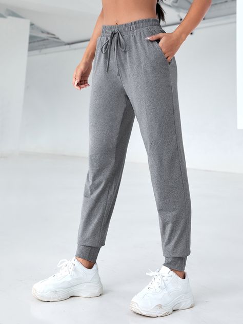 Tapered Sweatpants, Sports Sweatpants, Sports Pants Women, Basic Yoga, Women Sports, Sports Pants, Kids Sleepwear, Outdoor Woman, Womens Sweatpants