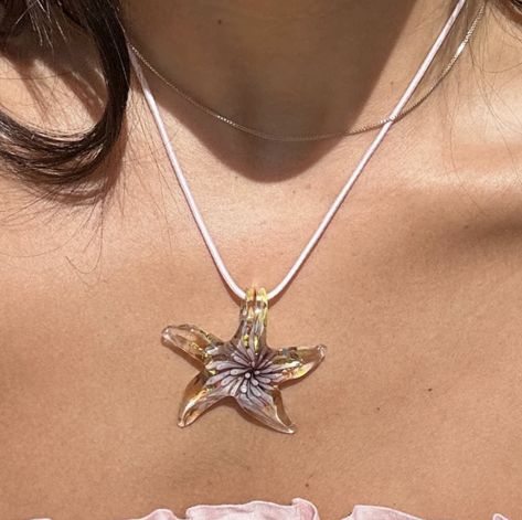 Mermaid Jewlery, Y2k Accessories, Mermaid Aesthetic, Angel Jewelry, Starfish Necklace, Dope Jewelry, Chunky Jewelry, Sea Star, Shell Necklaces