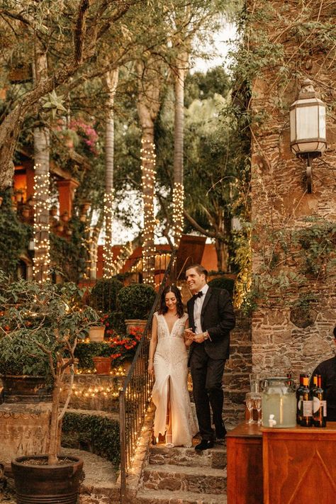 Spaniard Wedding Theme, Classy Mexico Wedding, Guadalajara Mexico Wedding, San Miguel Wedding Mexico, Medellin Wedding Venues, San Miguel De Allende Wedding Venues, Guadalajara Wedding Venues, Mexican Destination Wedding, Mexico City Wedding Venues