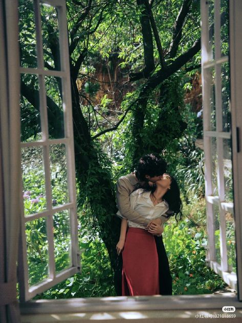 Best Honeymoon Destinations, Honeymoon Spots, Aesthetic Couple, Photographie Portrait Inspiration, 사진 촬영 포즈, Best Honeymoon, My Kind Of Love, Foto Poses, Romantic Getaway