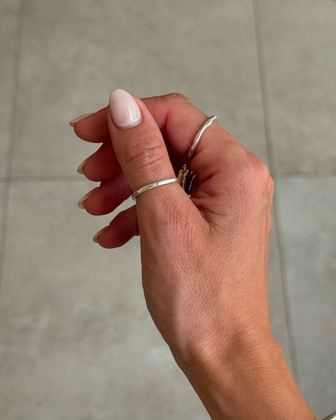 THUMB RINGS 💫 👍🏻 I often get asked what ring designs are best for thumb rings, so here are my top 3 choices: 1) Dainty Stacking Ring Set 2) Petite Stacking Ring 3) Wide Stacking Ring #silverrings #ringstack #stackingrings #thumbrings #sterlingsilver #recycledsilver #silversmith Good Thumb Ring, Dainty Thumb Rings, Large Thumb Rings Ladies, Silver Thum Ring, Thumb Stabilization Ring Copper, My Top 3, Stacking Ring Set, Thumb Rings, Recycled Silver