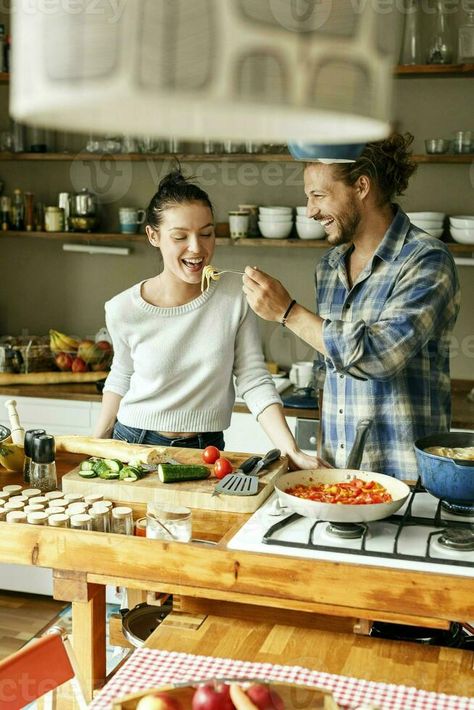 Young couple preparing food together, tasting spaghetti Food Ad, Young Couple, Washing Dishes, Eat In Kitchen, Vector Background, Background Design, Spaghetti, Pasta, Chicken