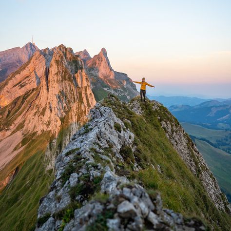 Three alpine huts in Switzerland to add to your bucket list! Back country huts in Switzerland were one of our favourite ways to hike in Zermatt, Appenzell, and Interlaken. We visited the Muttseehutte, the Fluhalp Hut, and the Schafler Hut and they all offered incredible views and some of the best hikes in Switzerland! If you are looking for an outdoorsy thing to do in Switzerland, look no further! #madetoexplore #travelswitzerland #hikeswitzerland #hutsswitzerland Swiss Alps Hiking, Switzerland Destinations, Switzerland Hiking, Swiss Travel Pass, The Matterhorn, Mountain Huts, Hiking Spots, Thru Hiking, Interlaken