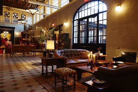 An Erstwhile Brewery, Hotel Emma Balances Grit and Glamour - Metropolis Hotel Emma San Antonio, San Antonio Hotels, Hotel Emma, Club Lounge, Downtown San Antonio, Hotel Inspiration, City Hotel, Best Resorts, Top Hotels