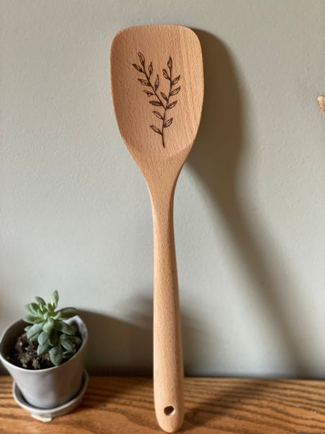 Hand Burn, Rustic Gifts, Wood Burning Crafts, Wood Spoon, Farm Decor, Wooden Spoon, Cabins In The Woods, Wooden Spoons, Decor Kitchen