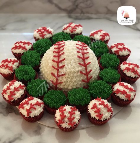 Baseball Cupcake Cake, Baseball Cupcakes Ideas, Baseball Field Cupcakes, Baseball Cupcake Cakes, Baseball Pull Apart Cupcakes, Pull Apart Baseball Cupcake Cake, Baseball Cookie Cake Ideas, Baseball Cupcake Cakes Pull Apart, Baseball Themed Sheet Cake