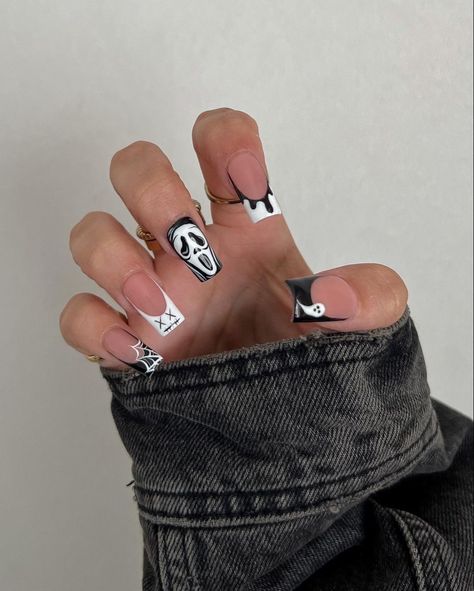 #1 #aesthetic #tiktok #nails #nailart #nailpolish #nailsofinstagram #naildesign #nailstagram #nailsoftheday #nailideas #nailinspiration #nailsart #nailsnailsnails #nailsonfleek #nails2inspire #nailsideas #acrylic #acrylicnaildesigns #acrylicnailscoffin #acrylicnailart #acrylicnaildesignsforfall #acrylicnailsummer #frenchtipnails #frenchtipnaildesigns #glitternails #glitter #halloween #halloweennails #halloweennailart #halloweennaildesigns #halloweennailsideas Halloween Nails 2023, Ghostface Nails, Black Halloween Nails, Horror Nails, Holloween Nails, Halloween Acrylic Nails, Short Square Acrylic Nails, Acrylic Nails Coffin Short, Short Acrylic Nails Designs