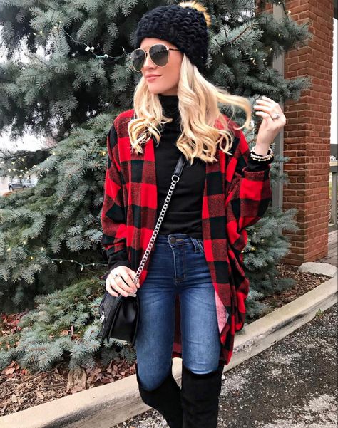 Buffalo Plaid Shirt Outfit, Plaid Cardigan Outfit, Red Plaid Shirt Outfit, Plaid Shirt Outfit Fall, Checkered Shirt Outfit, Buffalo Plaid Outfit, Ali Smith, Shacket Outfit, Plaid Shirt Outfits