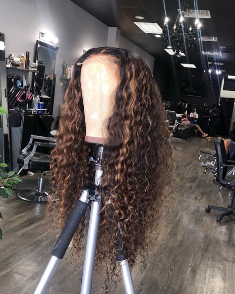 Black Hair With Red Highlights, Deep Curly Weave, Curly Highlights, Deep Wave Wig, Black Curly Wig, Dye Ideas, Wave Wig, Lace Front Human Hair Wigs, Deep Wave Hairstyles