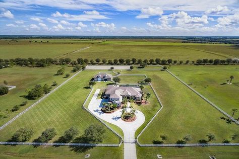 Double Exterior Doors, Feed Room, Interior Sliding Door, Dressage Arena, Vinyl Fencing, Room Work, Double Doors Exterior, Farm Plans, Car Lift