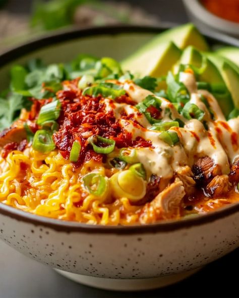 Spicy Chicken Ramen Bowl with Creamy Sauce - deliceflash Chicken Ramen Bowl, Spicy Chicken Ramen, Chicken Ramen, Ramen Bowls, Ramen Bowl, Spicy Chicken, Creamy Sauce, Om Nom, Nom Nom