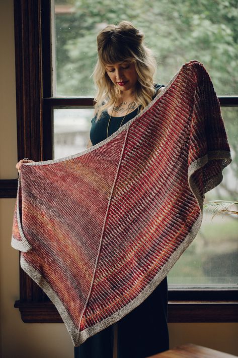 Ravelry: Cinnabar by Andrea Mowry