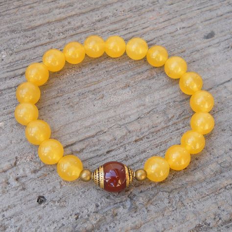 Yellow Beaded Bracelets, Tropical Jewelry, Yellow Bracelet, Yellow Jade, Diffuser Jewelry, Jade Gemstone, Chakra Jewelry, Mala Bracelet, Yoga Jewelry