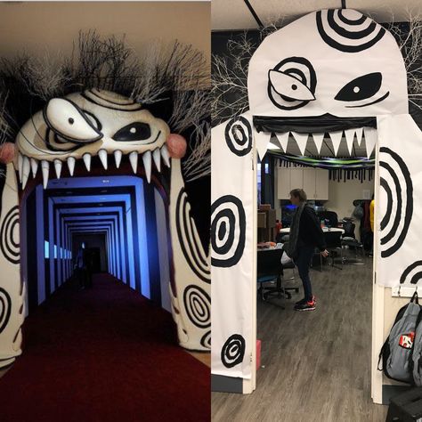 Tim Burton Halloween Themed party door way Tim Burton Decor, Tim Burton Halloween, Tim Burton Party, Halloween Juice, Office Halloween Decorations, Halloween Office, Nightmare Before Christmas Decorations, Beetlejuice Halloween, Horror Party