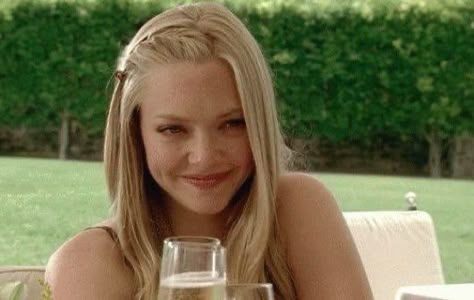 Amanda Seyfried Hair, Letters To Juliet, Love Your Hair, Gif Hunt, Spencer Reid, Character Inspo, Amanda Seyfried, New Beginning, Hair Inspo Color