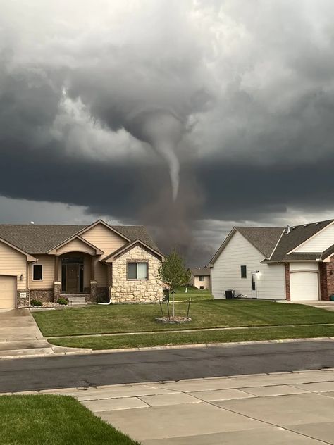 Andover Tornado Wild Weather, American Dream, Tornado, Natural Disasters, Oklahoma, Kansas, Track, House Styles