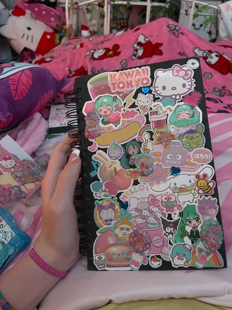 Kawaii Sketchbook Cover, Kawaii Journal Cover, Sanrio Journal, Kawaii Sketchbook, Kawaiicore Aesthetic, Sketch Book Cover Ideas, Cute Sketchbook, Kawaii Journaling, Kawaii Journal