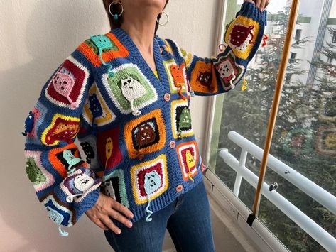 Merladesigns Cat Crochet Cardigan, Handmade Colorful Sweater, Womens Granny Square Knit Jacket, Gift for Her, Motif Cat Cardigan for Women - Etsy Turkey Granny Square Cat Sweater, Cat Granny Square, Cat Cardigan, Cardigan Handmade, Crochet Cardigans, Cat Crochet, Cardigan For Women, Crochet Inspiration, Jan 1