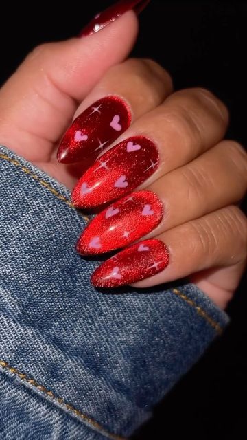 Jen Flores ♡ on Instagram: "Do you see this!!!? 🤯🥵😍 Cat eye valentines nail inspo!!! Make sure you SAVE & SHARE!!! Using @daily_charme (code: JEN10) •C02 Whiskers (silver cat eye gel) •T04 Cosmopolitan (tinted glass gel) #nailitdaily #nailpro #nailartist #nailsofinstagram #thenailconnection #cateyenails #dailycharme #dailycharmeambassador #vdaynails #valentinesnails #nailtrends #cartoonnails #red #almondnails #glitternails #holonails #colorchangingnails #viralnails #cateyegelpolish #nailin Red Cat Eye Valentines Nails, Valentines Cat Eye Nails, Eye Valentines, Silver Cat Eye, Valentines Nail, Vday Nails, Holo Nails, Color Changing Nails, Cat Eye Gel Polish