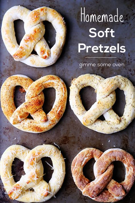 5 Ways To Make Homemade Soft Pretzels | gimmesomeoven.com Recipe Notebook, Homemade Pretzels, Homemade Soft Pretzels, Soft Pretzel, Pretzels Recipe, British Baking, Spicy Food, Soft Pretzels, Bagels