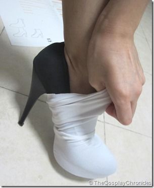 Millia_Rage 020 Costume Shoe Covers Diy, Diy Cosplay Shoes, Fairy Boots Diy, Steampunk Shoes Diy, Diy Boots Costume, Diy Heels Makeover, Diy Shoes Heels, Millia Rage, Diy Boots