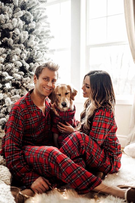 Christmas Pajamas For The Whole Family. - Mia Mia Mine Family Christmas Pictures Outfits, Christmas Couple Photos, Dog Christmas Pictures, Christmas Couple Pictures, Christmas Pictures Outfits, Christmas Family Photoshoot, Christmas Card Pictures, Xmas Photos, Cute Christmas Outfits