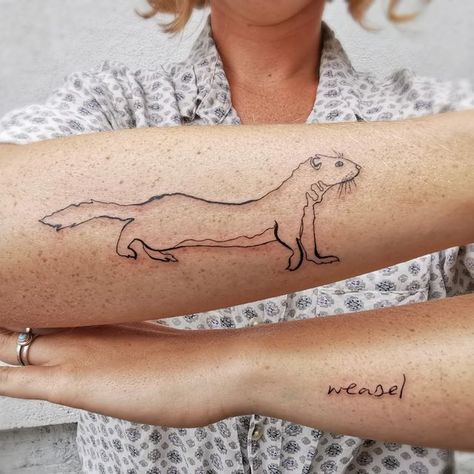 Weasel Tattoo, Special Tattoo, Tattoo 2024, Special Tattoos, Single Line Drawing, Tattoos Art, London Art, Tattoo Inspo, Black Artists