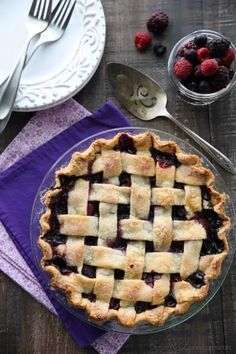 Frozen Berry Pie Recipe, Marionberry Pie Recipe, Frozen Mixed Berry Pie, Frozen Berry Pie, Mixed Berry Pie Filling, Blackberry Pie Recipe, Marionberry Pie, Berry Pie Filling, Berry Pie Recipe