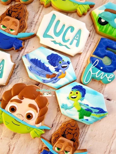 Luca Cookies Decorated, Luca Cupcakes, Luca Cookies, Luca Birthday Party Ideas, Luca Party, Luca Birthday, Ideas Bautizo, Biscuit Decoration, Cat Cookies