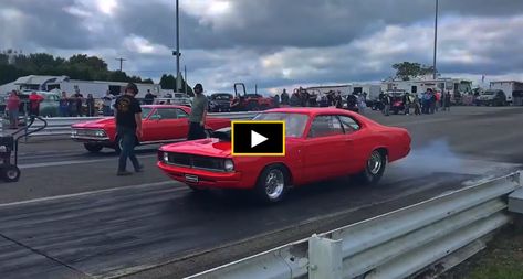 Watch R.J Poliowski flying down the Keystone Raceway Park with his 528 Wedge powered 1971 Dodge Demon. Dodge Dart Demon, 1971 Dodge Demon, Dodge Demon, Plymouth Duster, Mopar Muscle Cars, Drag Racing Cars, Dodge Dart, Mopar Muscle, Car Videos