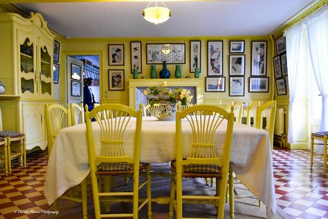 Dining room yellow Dining Room Yellow, Monet House, Claude Monet House, Giverny Monet, Yellow Dining Room, Room Yellow, Yellow Room, Upstairs Bedroom, Enchanted Home