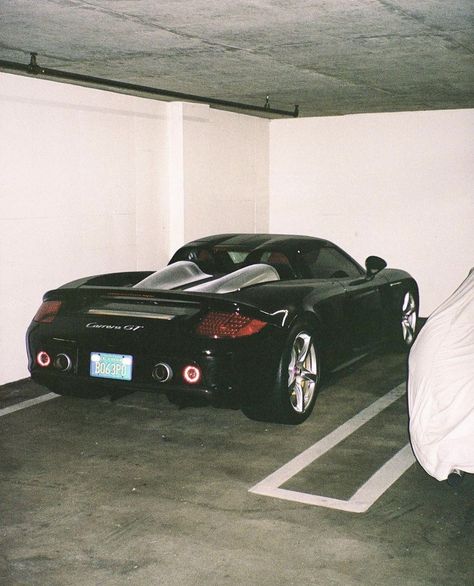 Retro Filter, Carrera Gt, Image Swag, Street Racing Cars, Porsche Carrera, Fancy Cars, Classy Cars, Street Racing, Pretty Cars