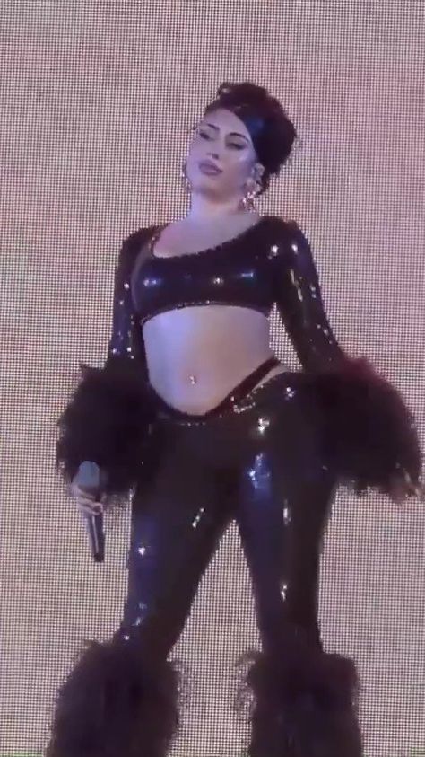 Kali Uchis Iconic Outfits, Kali Uchis Body Goals, Kali Uchis Fashion, Kali Uchis Outfits, Kail Uchis, Mother Kali, Cyberpunk Clothes, Skin Line, Kali Uchis