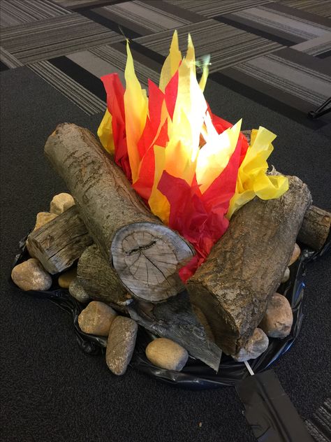 Fake Campfire  Made with a fan, tissue paper and LED lamps Fake Campfire Diy, Campfire Diy, Fake Campfire, Fake Fire, Christmas Crafts For Toddlers, Christmas Paintings On Canvas, Camping Birthday, Kids Classroom, Camping Theme