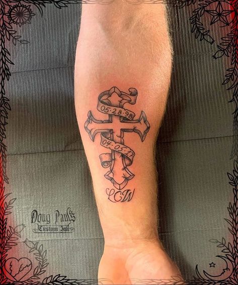 R.i.p Tattoos For Men, Banner Tattoos, Rip Tattoos For Dad, Banner Tattoo, Rip Tattoos For Mom, Tattoos For Dad Memorial, Memorial Tattoo Designs, Grandma Tattoos, Mum Tattoo