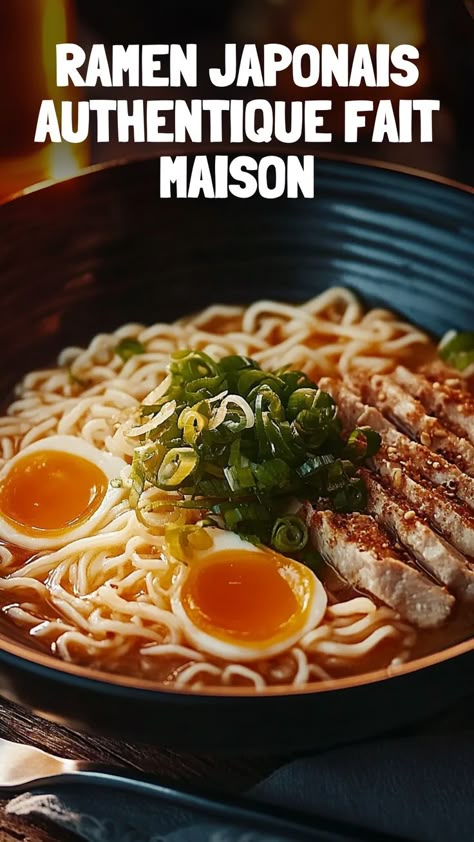 Plongez dans les saveurs riches et authentiques d'un ramen japonais maison, une recette automnale incontournable. Facile à préparer, ce plat automne est parfait pour un dîner en famille ou entre amis. Essayez ce repas automne pour des soirées chaleureuses et gourmandes. #RecetteDautomne #PlatsFamiliaux #RepasAutomne #RecetteAutomnale Bouillon Thai, Ramen Soup, Cheap Meal Ideas, Favorite Recipes Dinner, Simple Family Meals, Cheap Meal, Cheap Dinner Recipes, Tasty Meals, Meal Ideas