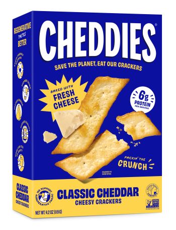 Cheesy Crackers, Cheddar Crackers, Baked Crackers, Cheese Cultures, Cheese Snacks, White Cheddar Cheese, Cracker Snacks, Best Cheese, Cheese Crackers