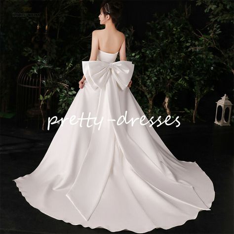 Item Description   ♥Approx Size -43 cm *18.5 cm,Train length:1.5 ,1.8metre ♥Color: White/Ivory /Red.... ♥Good Materials -Bridal Sash is made of selected satin every detail shows the ex,quisite workmanship and good quality. ♥Accept custom color,you can contact us for details Shipping  1.We ship items to worldwide  2.We ship items by SpeedPAK to Worldwide !If you need the item very urgent, please choose the  expedite  shipping way.  Feedback   &nbs Off White Wedding Dresses, Bow Wedding, Bow Wedding Dress, Dresses Satin, Womens Wedding Dresses, Wedding Dress Train, Bow Belt, Knot Dress, Wedding Dress Accessories